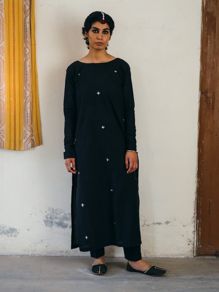 Long Mukesh Kamiz with Churidaar Sleeve With Dupatta