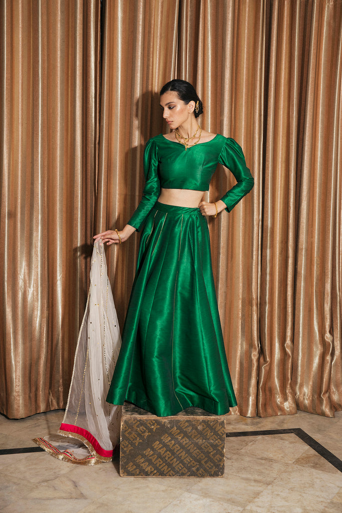 Dilbar Choli With Contrasting Silk Bow