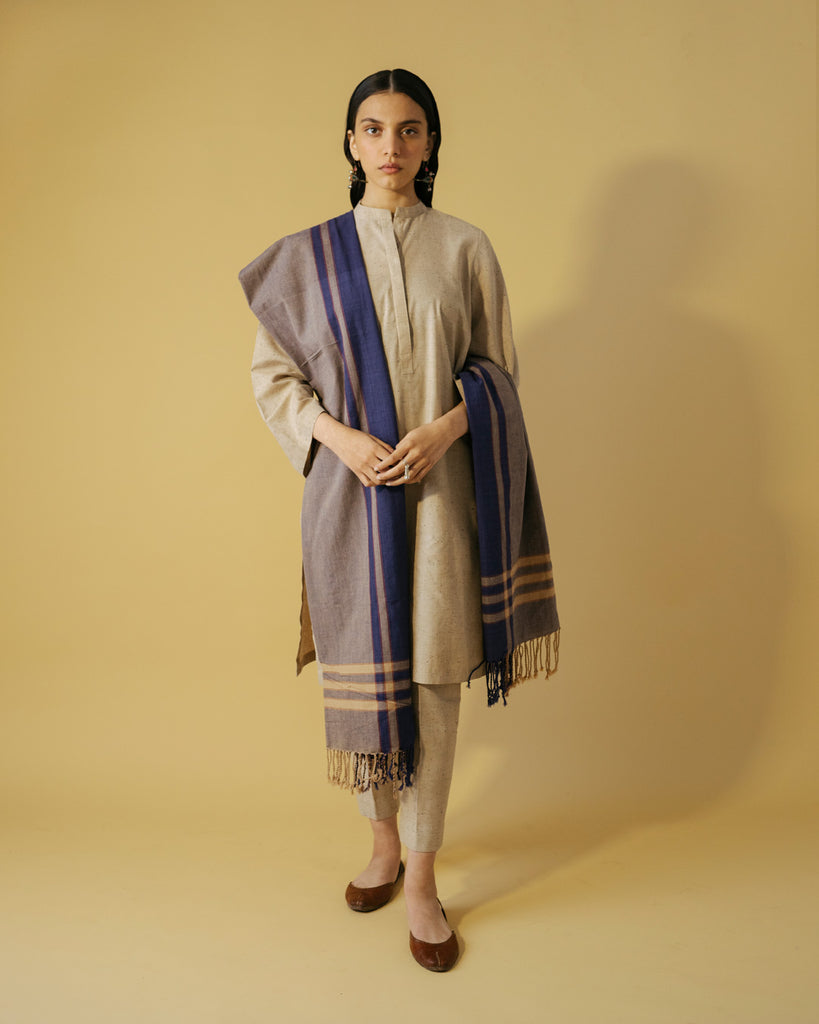 Long shirt with pants & a contrasting shawl